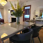 Carlton Court - Mayfair
