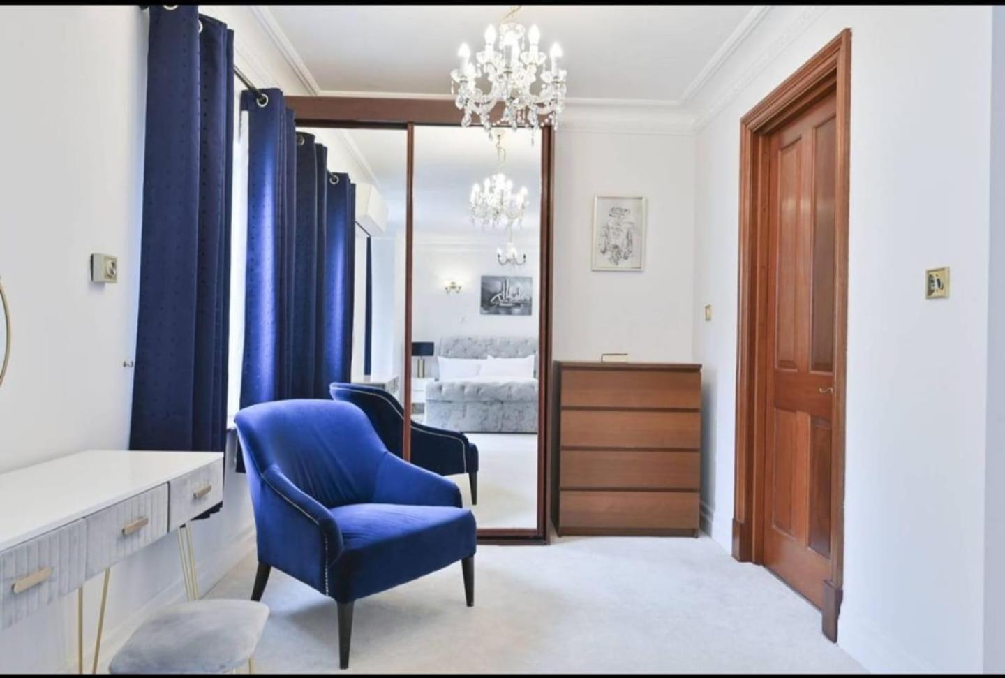Aparthotel Carlton Court - Mayfair London