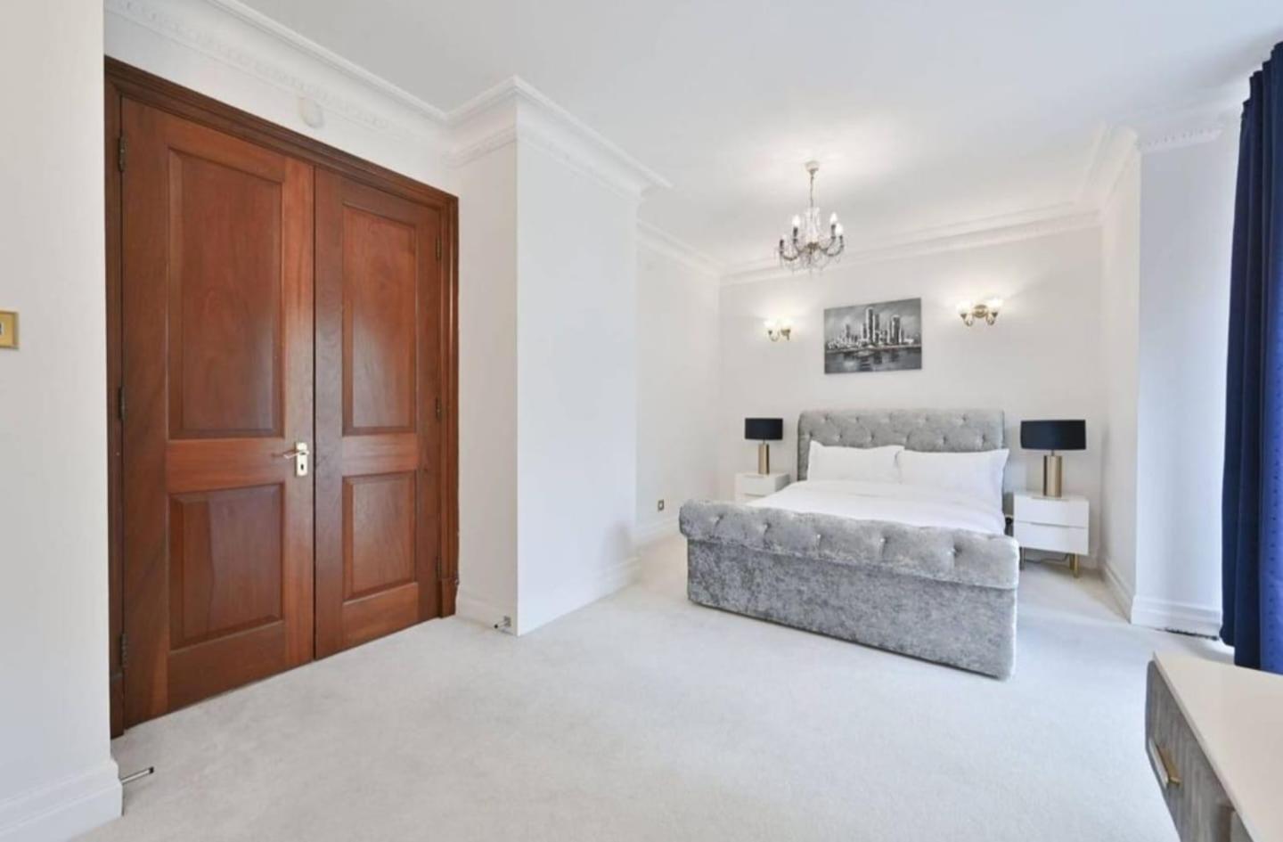 Carlton Court - Mayfair Aparthotel