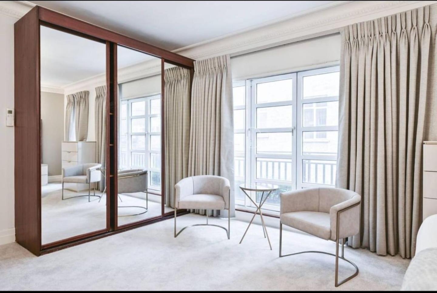 Carlton Court - Mayfair 5*